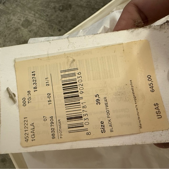 MaxMara Black Patent Leather Heels - Picture 4 of 4